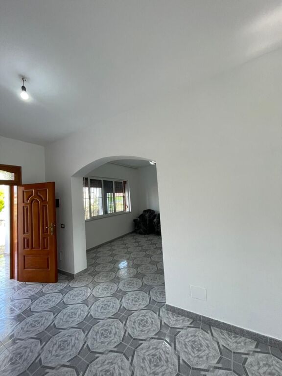 Private House for Sale in Shijak