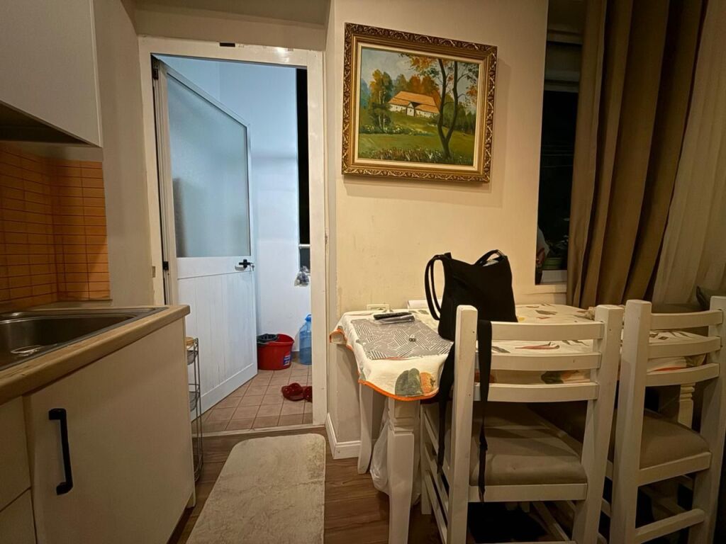 Affittasi Appartamento 2+1 Via Fortuzi, Centro