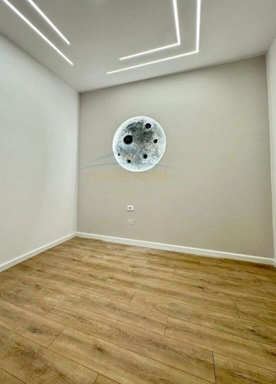 For sale, 2+1 Apartment New Ring, Tirana !!