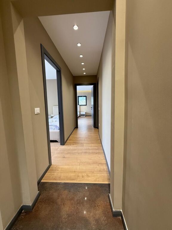 Appartamento in vendita 2+1+2+veranda Vicino al Lago di Farka