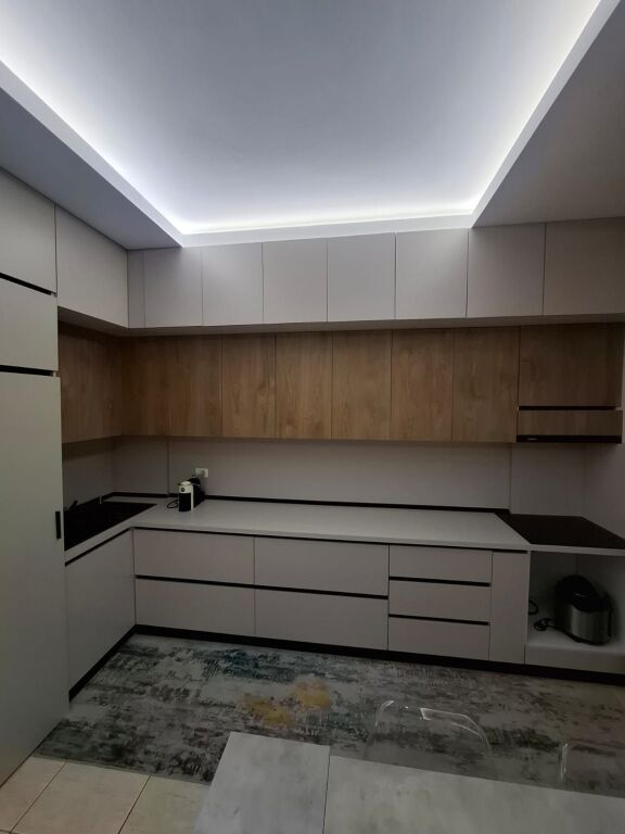 Affittasi appartamento 1+1 vicino a Shkembi i kavajes