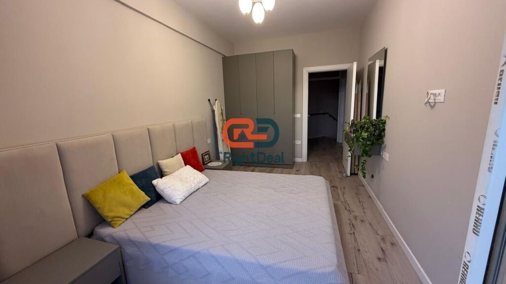 Tek Rezidenca Kodra E Diellit 2, Shitet Super Apartament 3+1, Me Super Pamje Dhe Me Cmim Okazion !