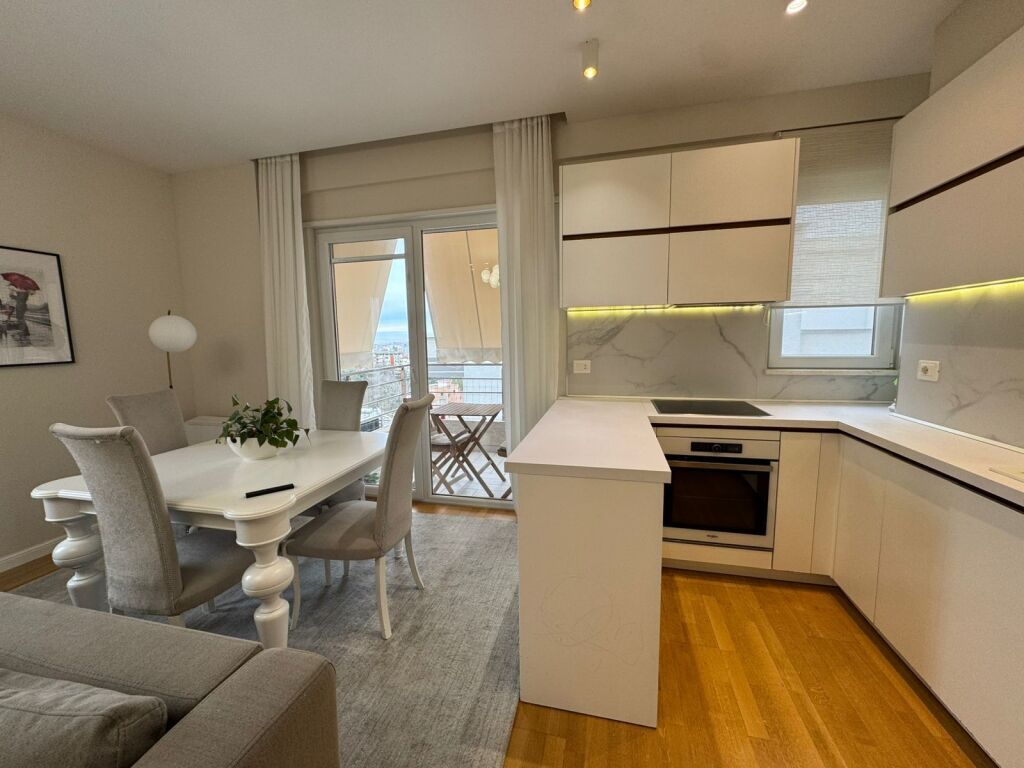 Apartament 2+1, Kopshti Botanik!