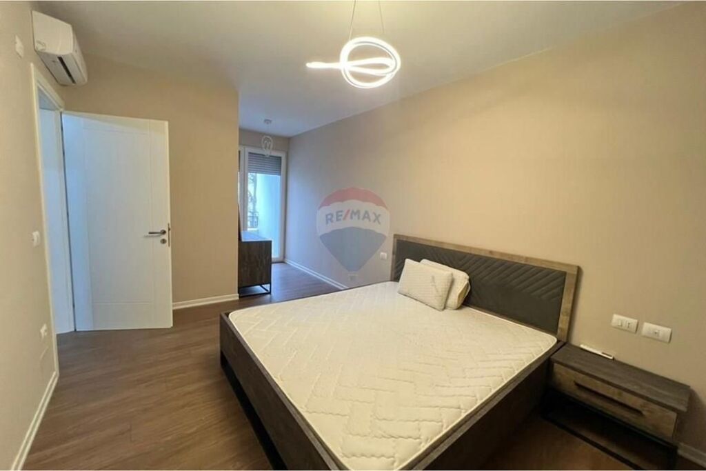 APARTAMENT 2+1 PER QERA TEK MATERNITETI I RI