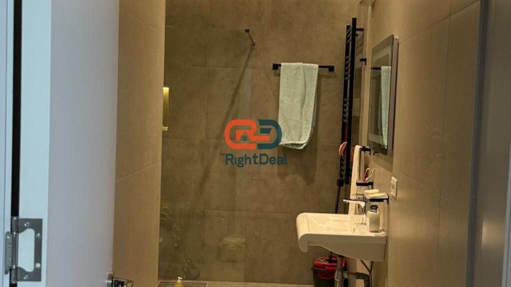 Tek Rezidenca Kodra E Diellit 2, Shitet Super Apartament 3+1, Me Super Pamje Dhe Me Cmim Okazion !