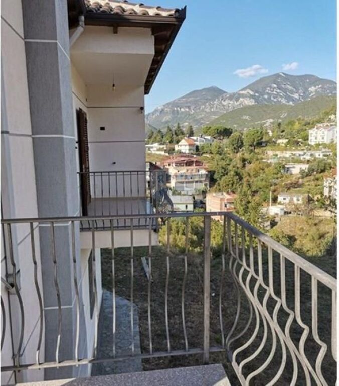 Villa - For Sale - Tufinë, Tirana 250,000 €