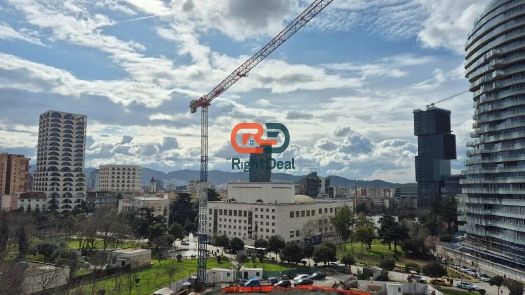 At "Turdiu Center" Super Business Premises For Rent With Facade From The Center!!