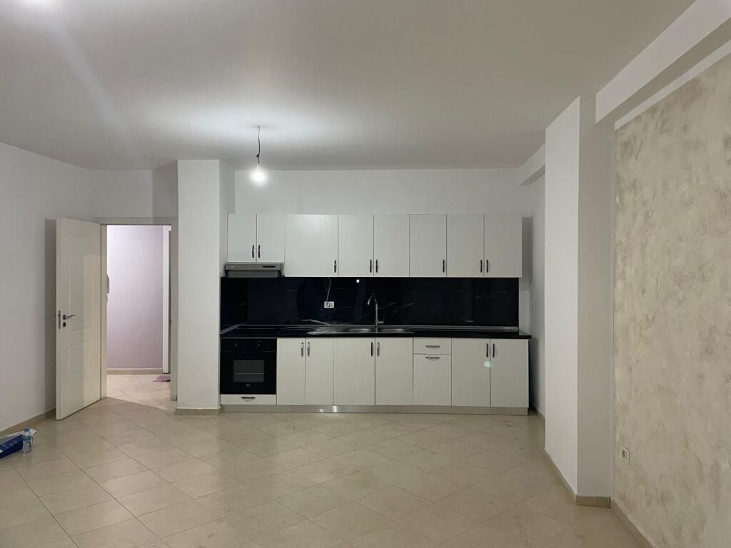OFFICE FOR RENT 129 M2 5 MAY 50,000 LEKE