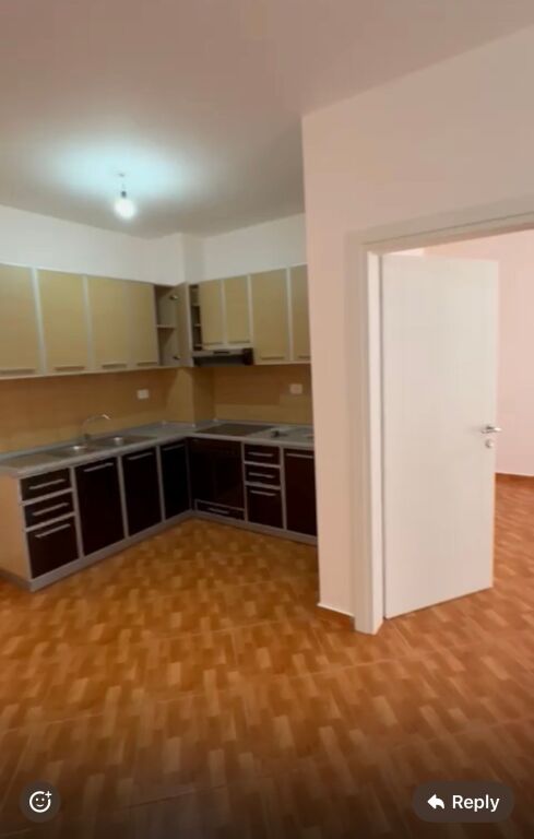 1+1, partially furnished, at Hotel Rolandi, Astir, 400 thousand lek