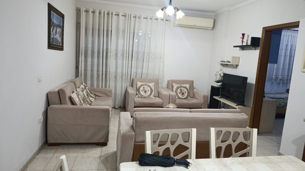 Apartament 2+1, Don Bosko!