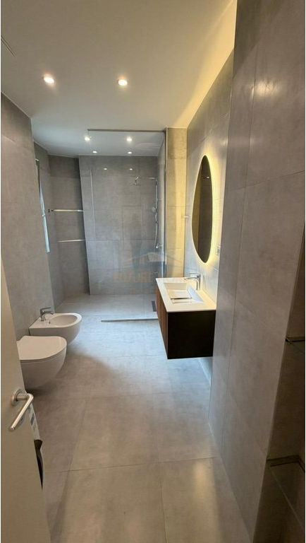 Qera Apartament Green Valley Liqeni 2 1 2