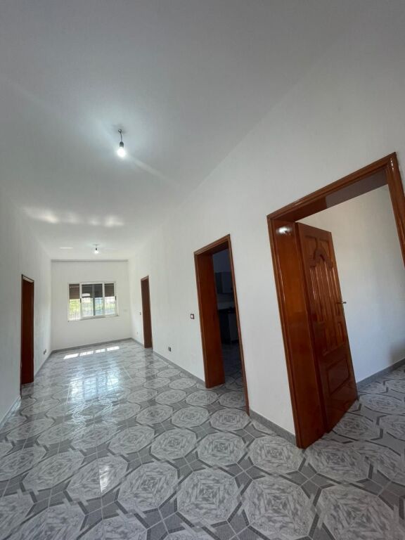 Private House for Sale in Shijak