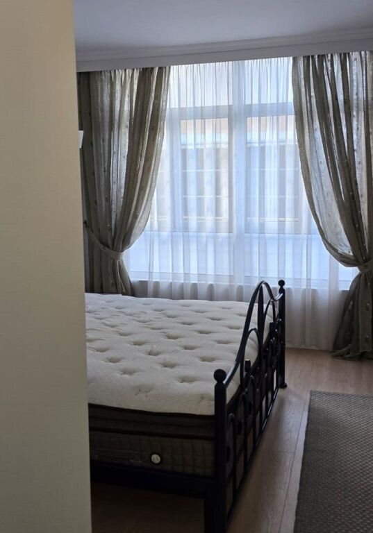 Jepet me Qira Apartament 3+1+2 - 📍 Pranë Kodrës së Diellit 1 !