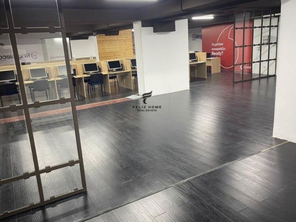 UFFICIO IN AFFITTO 350 M2 PIAZZA WILLSON 4000 EURO