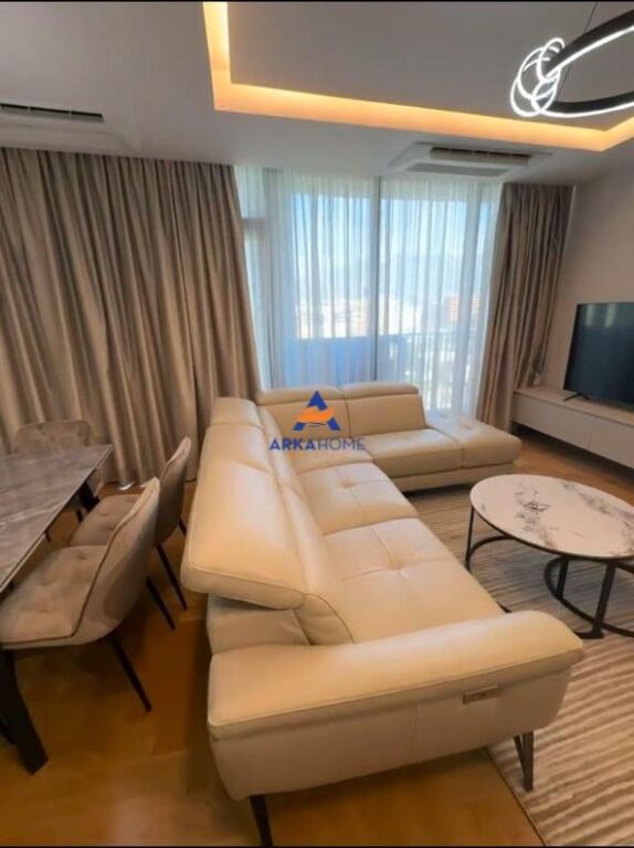 VENDESI APPARTAMENTO 2+1+BALCONE " LAGO ARTIFICIALE " 650.000 EURO