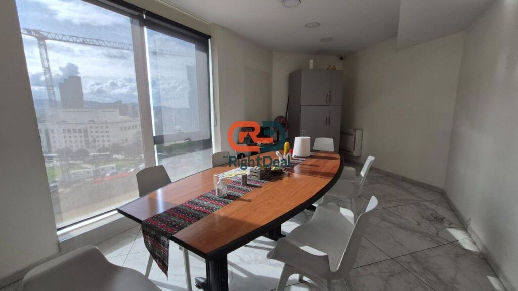 At "Turdiu Center" Super Business Premises For Rent With Facade From The Center!!