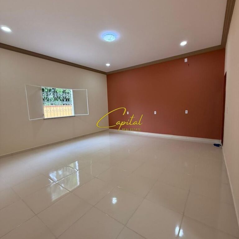 SHOP FOR RENT 45 M2 MYSLYM SHYRI 2,200 EURO