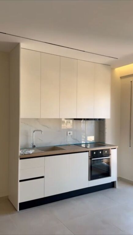 OFFICE FOR RENT 30 M2 5 MAY 30,000 LEKE