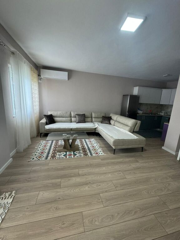 2+1 apartment for rent in Fresk.