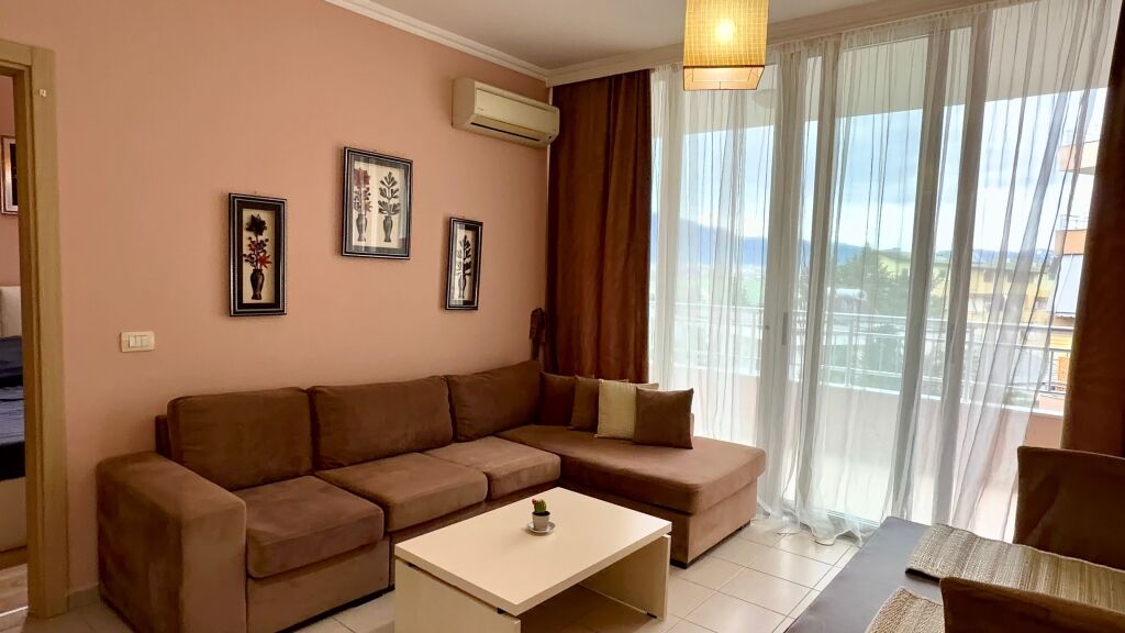 Appartamento 1+1 + parcheggio vicino al lago