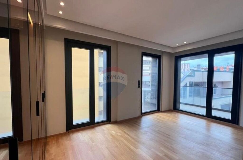 Luxury 3+1+2 apartment near the American Embassy. ID: 530181096-196