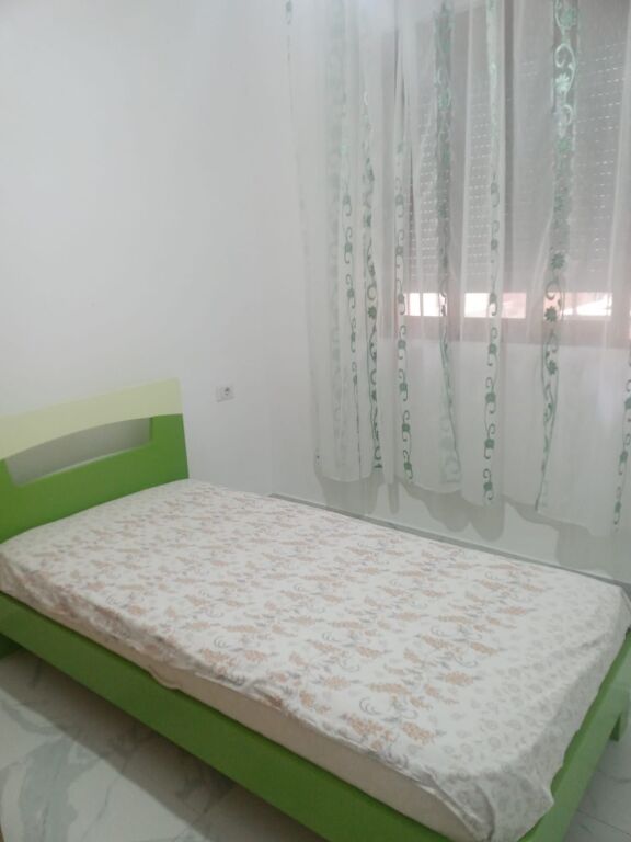 APPARTAMENTO 2+1. 350 EURO.ASTIR.