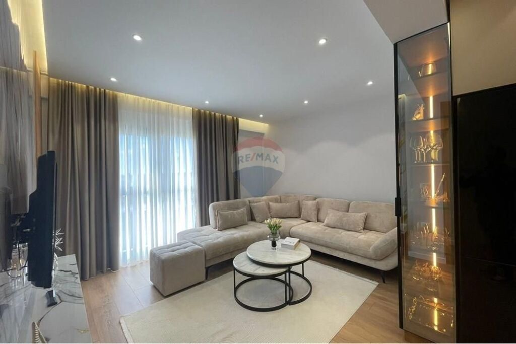 Apartament 1+1 per qira tek Rezidenca Kinoblock!