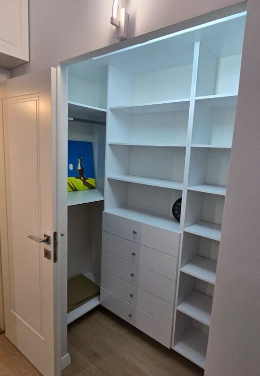 Jepet me Qira Apartament 3+1+2 - 📍 Pranë Kodrës së Diellit 1 !