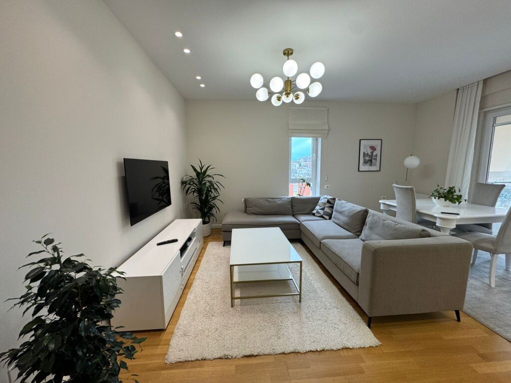 Apartament 2+1, Kopshti Botanik!