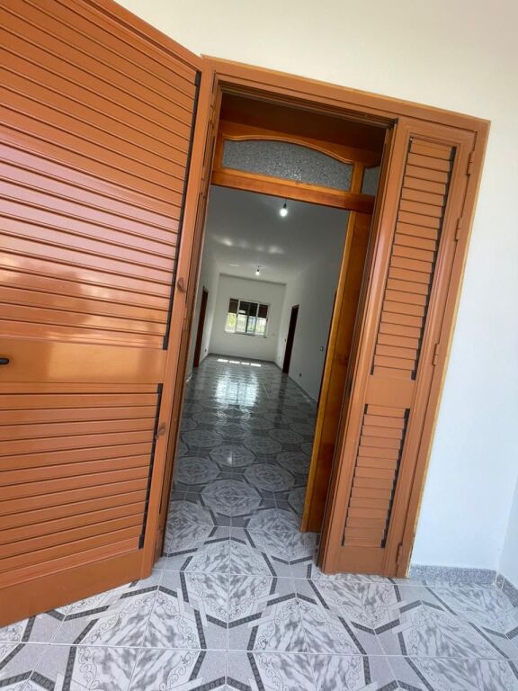 Private House for Sale in Shijak