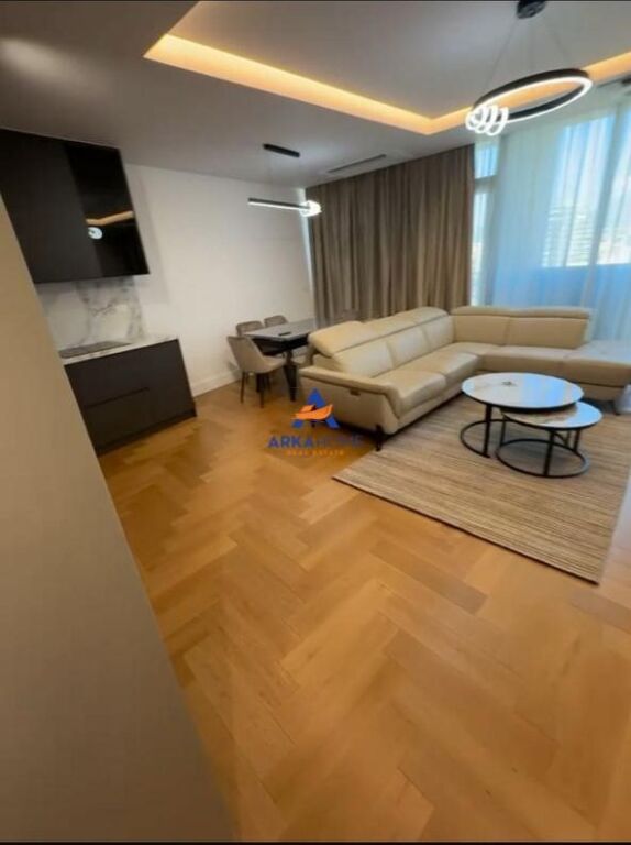 VENDESI APPARTAMENTO 2+1+BALCONE " LAGO ARTIFICIALE " 650.000 EURO
