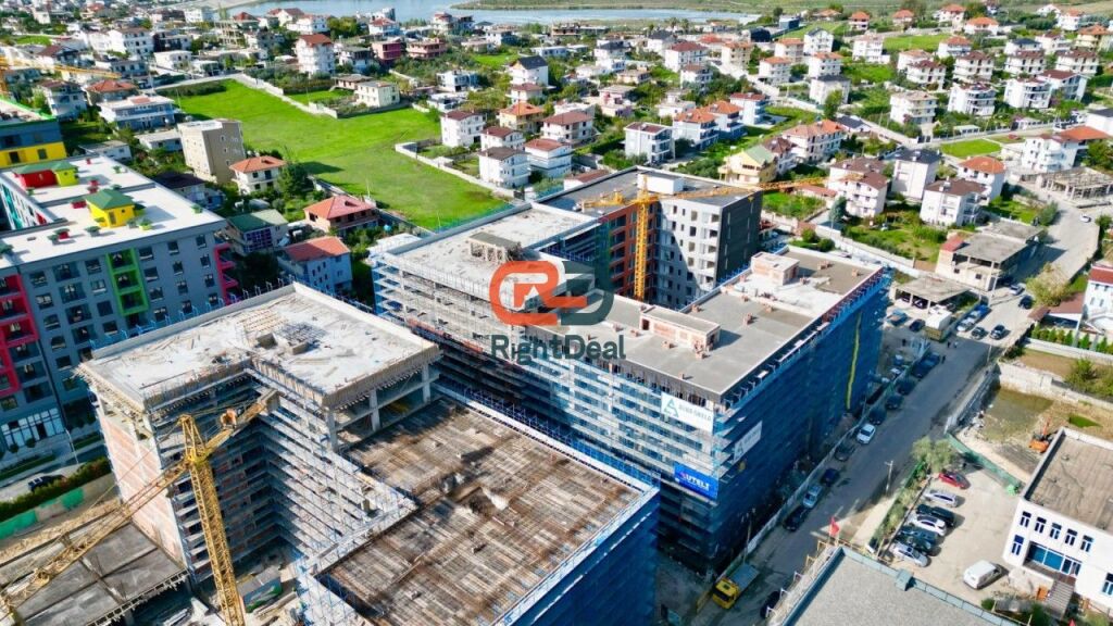 Okazion Kleringu !! Tek "Ringside Residences", Shitet Apartament 2+1 Me Planimetri Perfekte !!