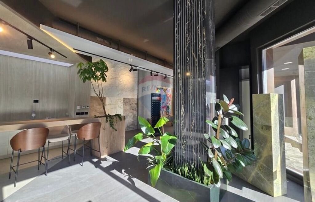 Shop for rent at Wilson Square ID: 530191006-1134