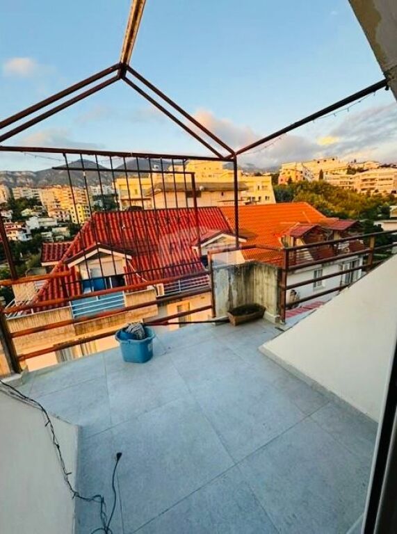 📍Penthouse Fresk