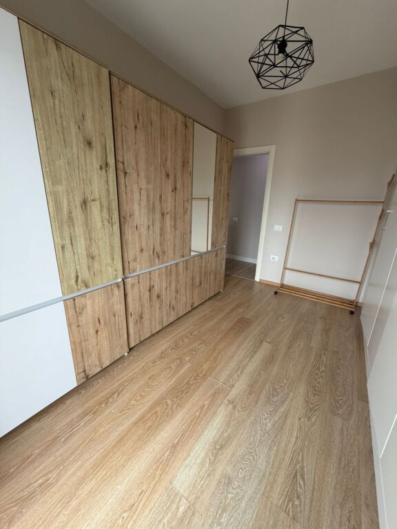 Jepet me Qera Apartament 2+1+2 Kopshti Botanik