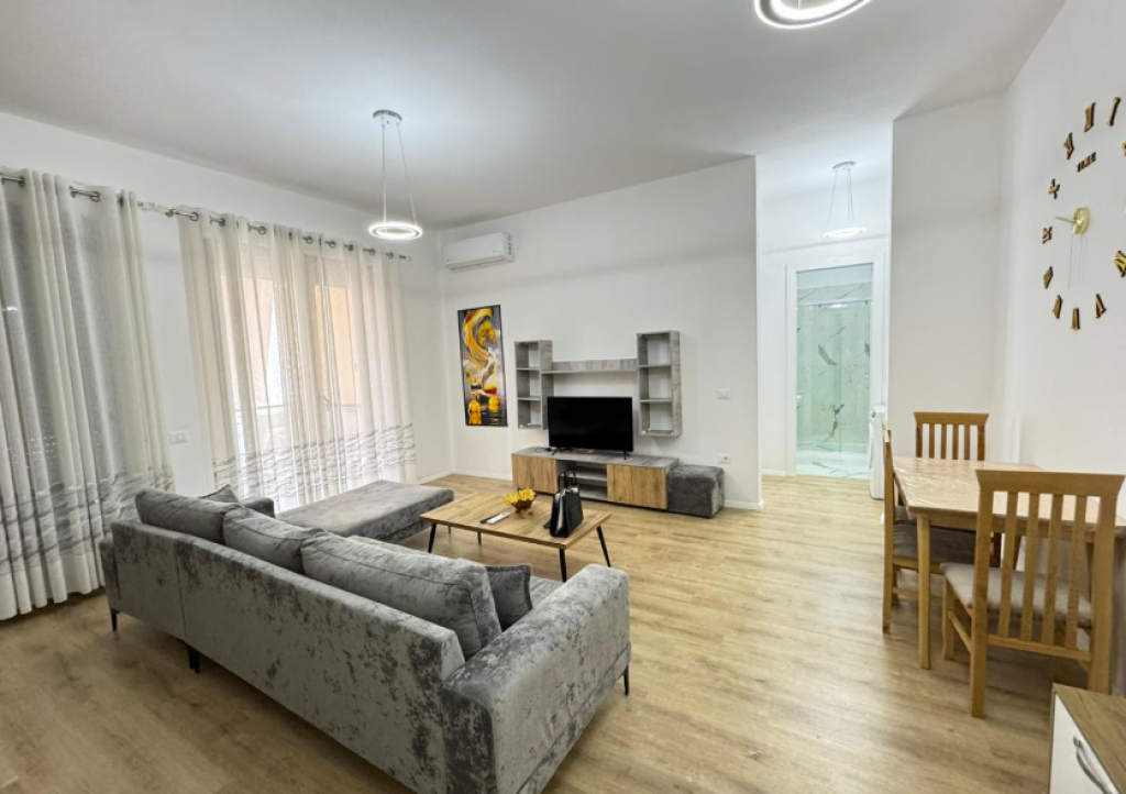 🏡 Jepet Apartament 1+1 me qira 📍 Kompleksi Delijorgji, Rr. e Kavajes   