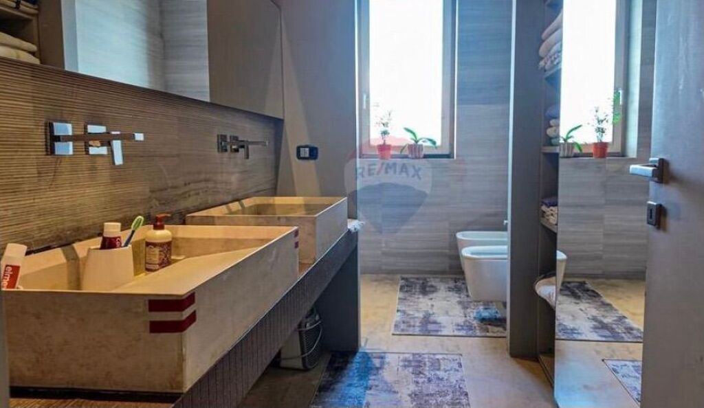 Apartment - For Sale - Selita e Vjetër, Tirana ID: 530281030-938