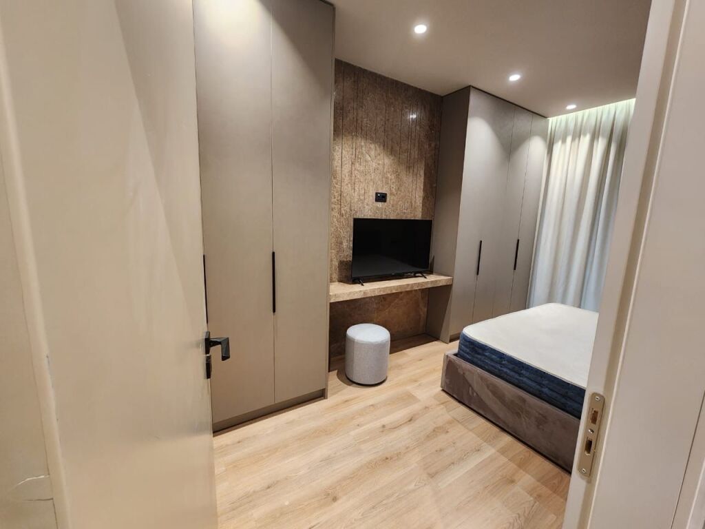 Apartment 2+1 for rent , Yzberisht