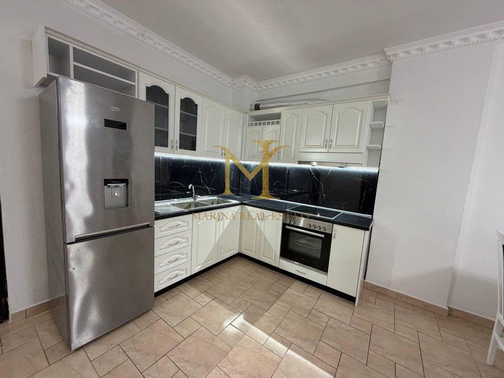 FOR RENT 1+1 APARTMENT NEAR BAJRAM CURRI SCHOOL !