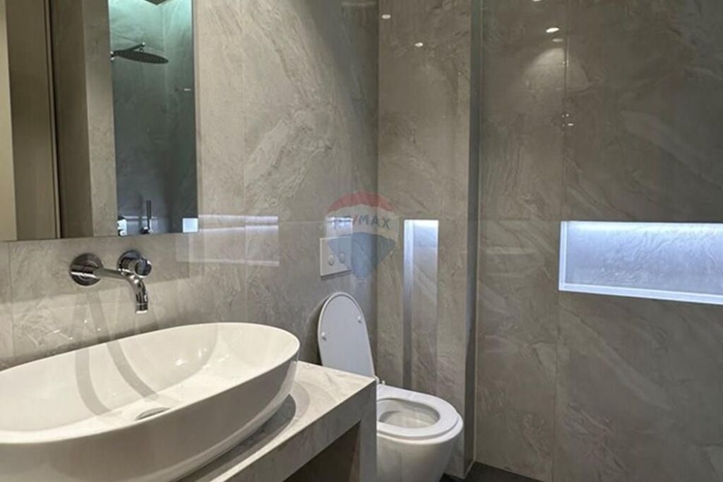 APARTMENT 2+1+2+PARKING SPACE FOR RENT