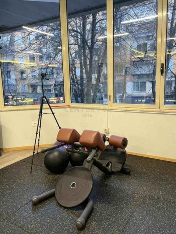 🏋️‍♂️ Shitet Qendër Fitnesi