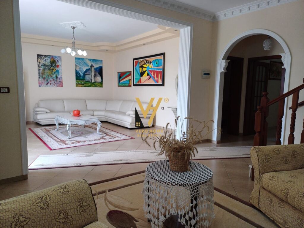 3-STOREY VILLA FOR RENT AT KRYENGRITJA IN FIER, FIER 2,500 EURO