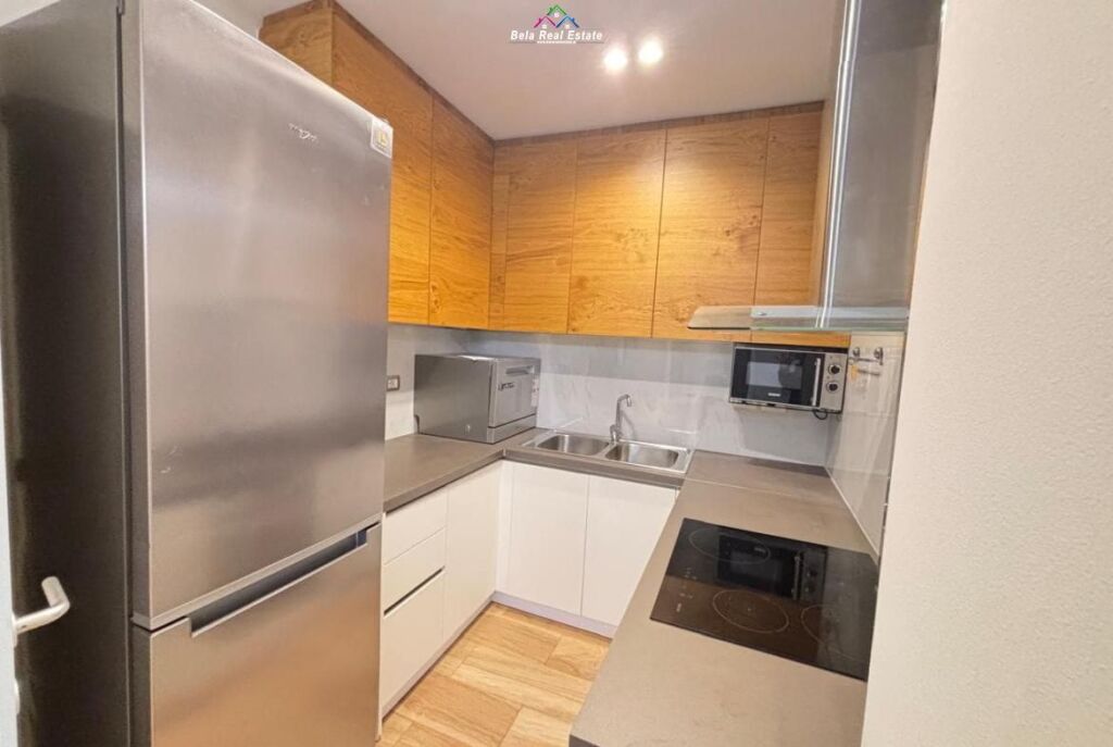 Apartament Me Qera 3+1 Tek Shkolla e Kuqe ( ID B230200) Tirane