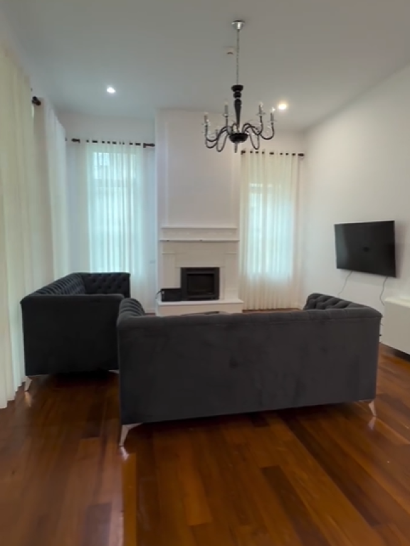 VILLA FOR RENT 3 FLOORS TEG 4,500 EURO