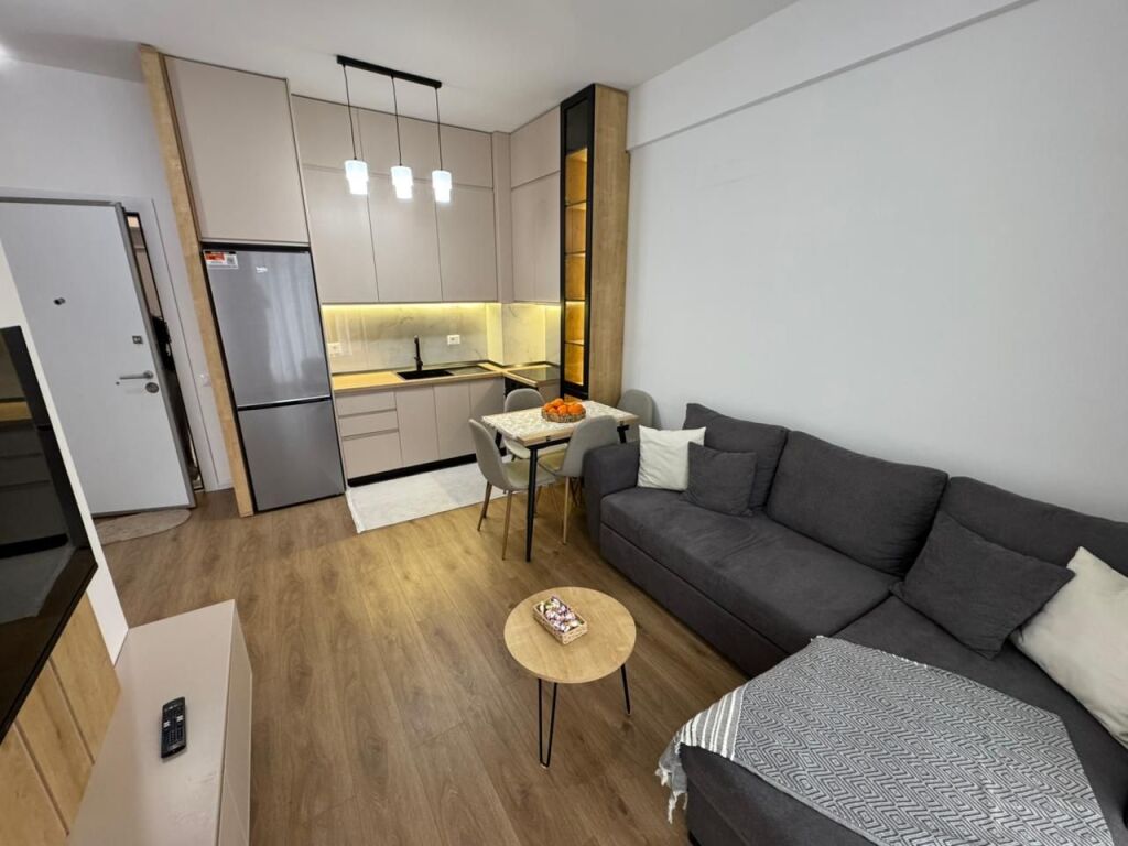 🏠 Appartamento 1+1 in affitto  📍 Indirizzo: Fresk, Oxa💰 Prezzo: 37.000 lekë / mese