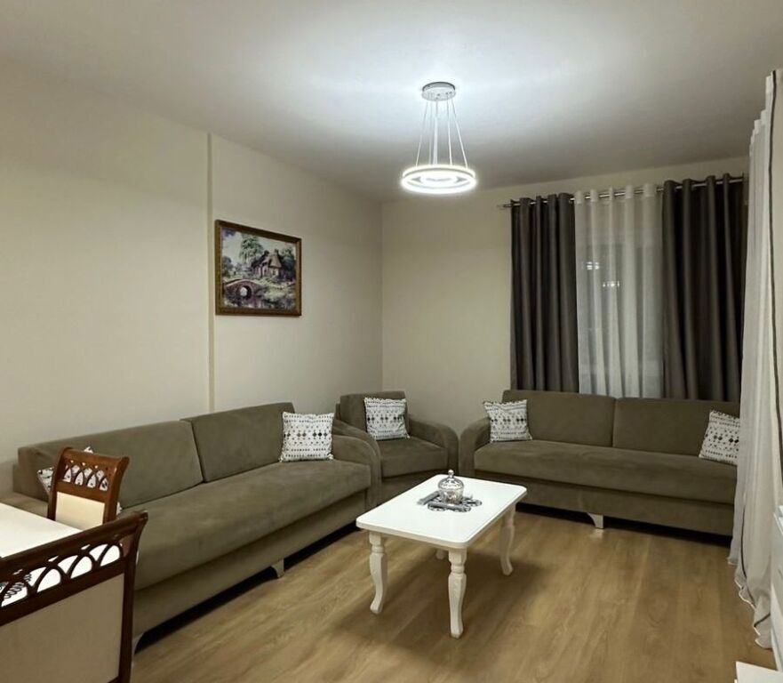 Apartament Me Qera 1+1+Post Parkimi Tek 5 Maji (ID B2101235) Tirane