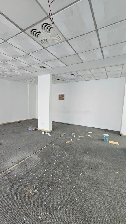 Locale in Affitto per Uffici – Ex Esposizione, Tirana | 200 m² | Posizione Premium