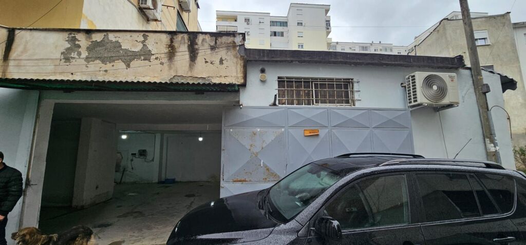 🏡 SHITET AMBJENT BIZNESI SHKOLLA QEMAL MICI DURRES