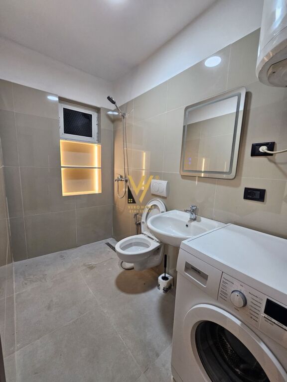 JEPET APARTAMENT 2+1 ME QIRA TE IRFAN TOMINI 50.000 LEKE
