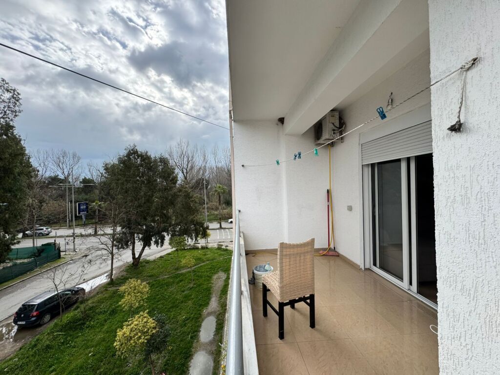 APPARTAMENTO 2+1+2 BAGNI, SPIAGGIA ILIRIA